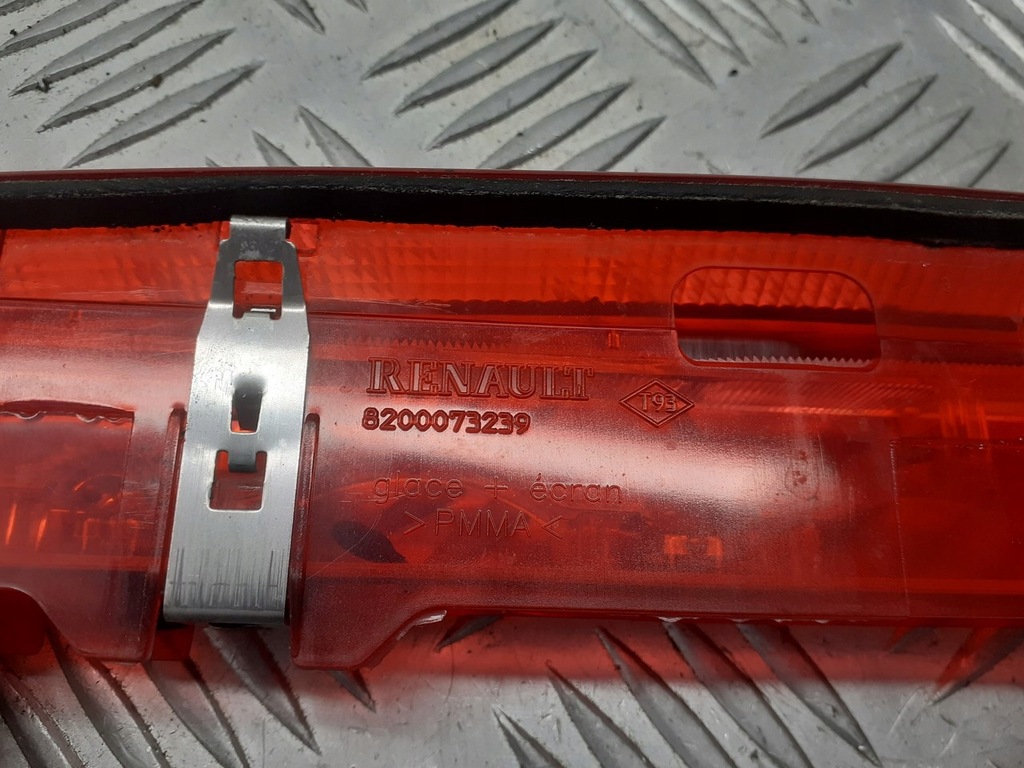 фото №2, Свет стоп-сигнал renault scenic ii 8200073239