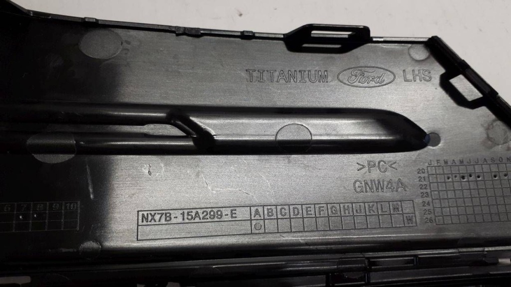 Ford focus iv 2022-2024 рестайлинг  решётка бампера левая перед nx7b-15a299e с Разборки