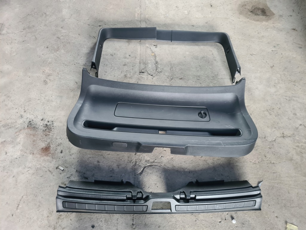 фото №1, Volvo xc40 защита крышки багажника 30747056