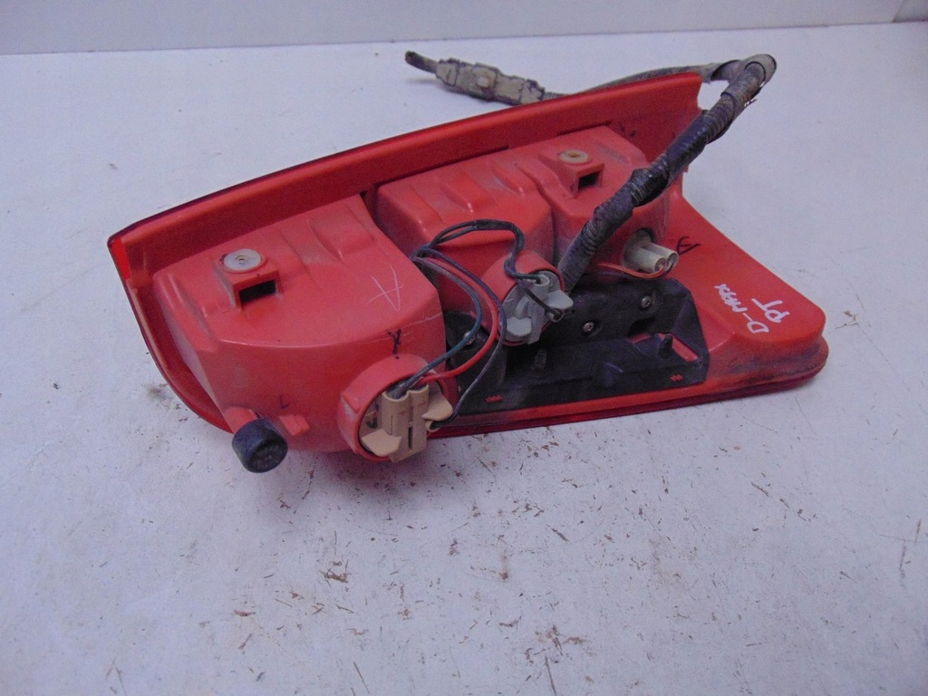 фото №12, Лампа права задня isuzu d-max lift 2007-