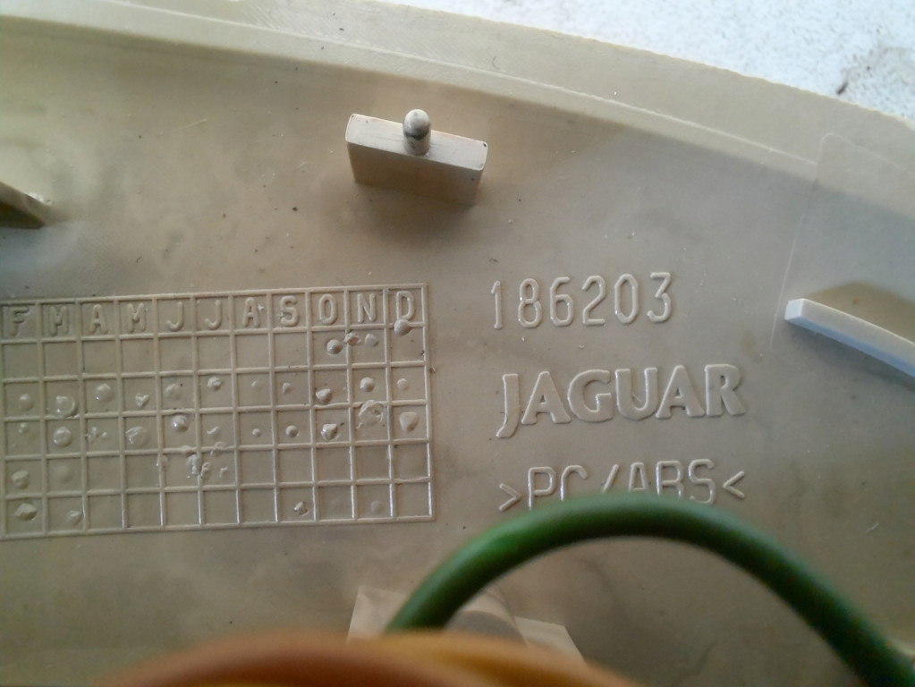 фото №9, Jaguar x-typev 01-07 лампа потолочный освещение кабины перед 186203