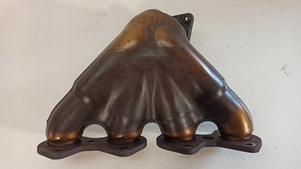 фото №1, Mercedes w203 clc 1.8 колектор випускний