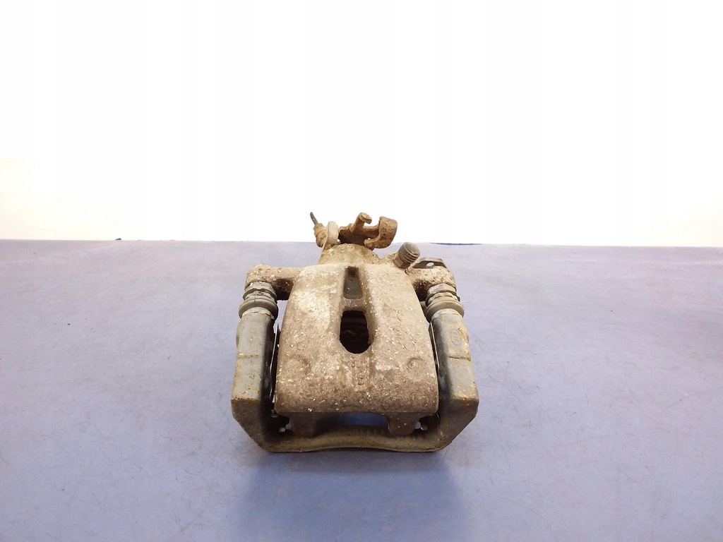 фото №1, Kia venga суппорт скоба задняя правый