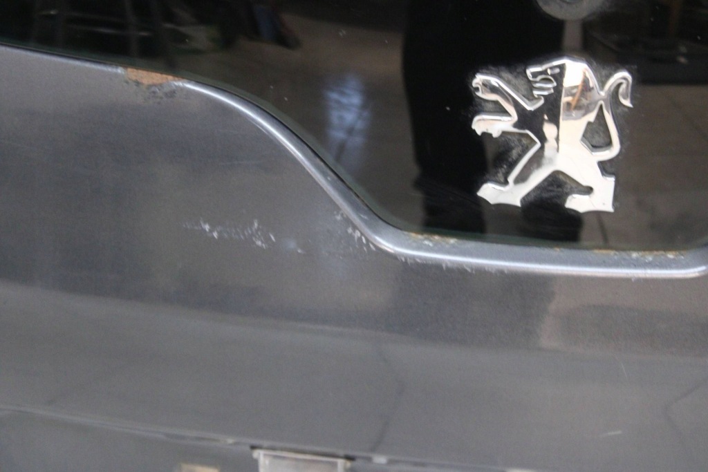 Peugeot 5008 09r- кришка багажника багажника задній задня ktp ktpd Київ