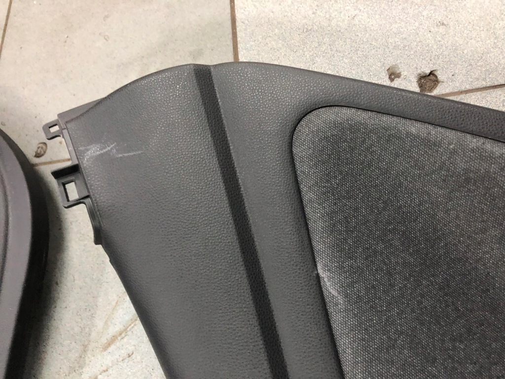 фото №6, Toyota yaris iv 2020- обшивка обшивки двері комплект