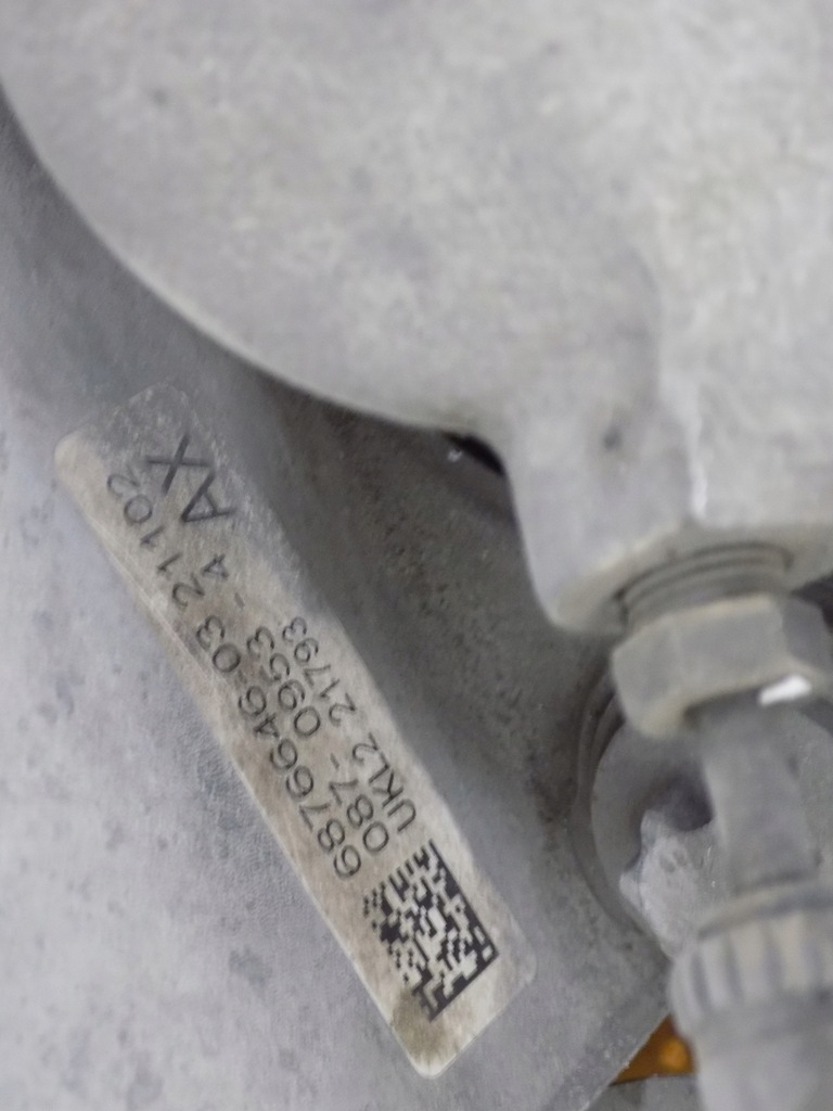 фото №7, Bmw x1 f48 поворотный кулак амортизатор перед правый 6876646 6886754