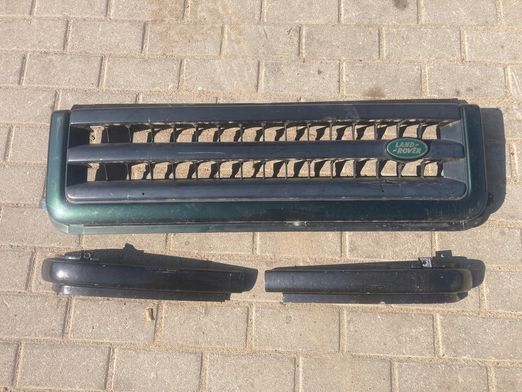 фото №1, Решётка радиатора решётка радиатора молдинг pod фара land rover discovery 2 ii 99-02