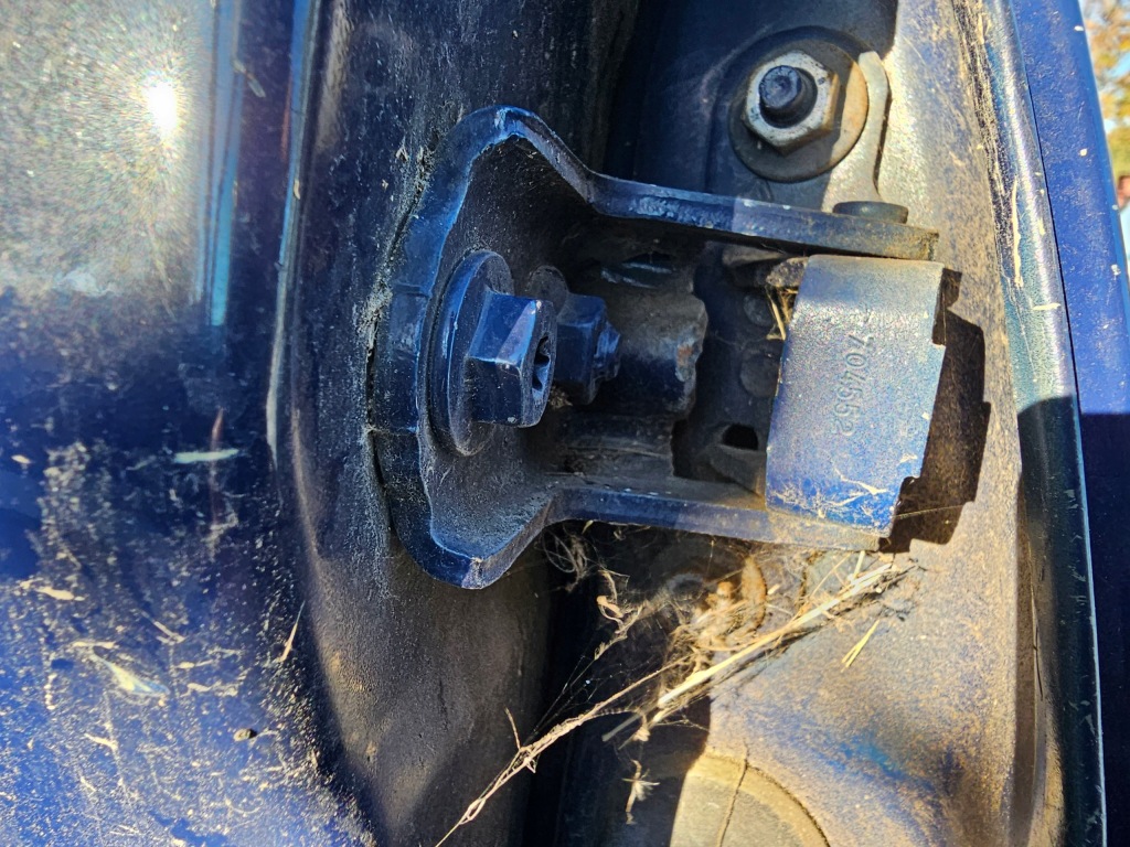 фото №1, Renault scenic ii петля дверь левый задняя góra dv460 ov460