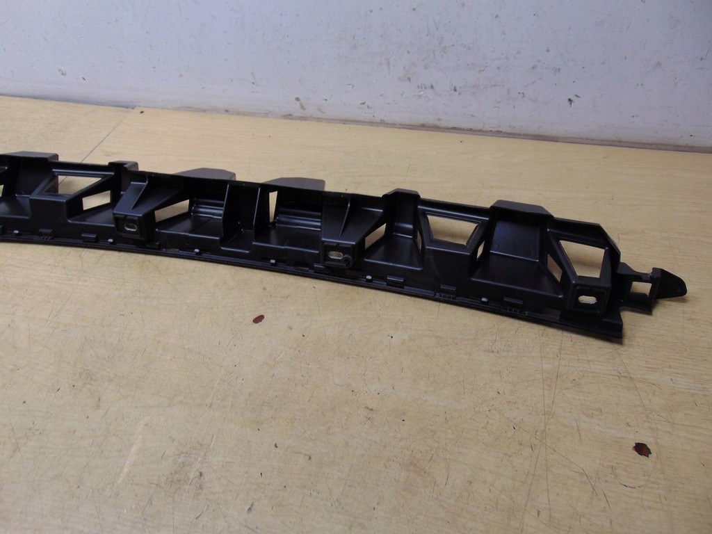 фото №12, Направляющая бампера задняя средний mercedes w166 gle новый