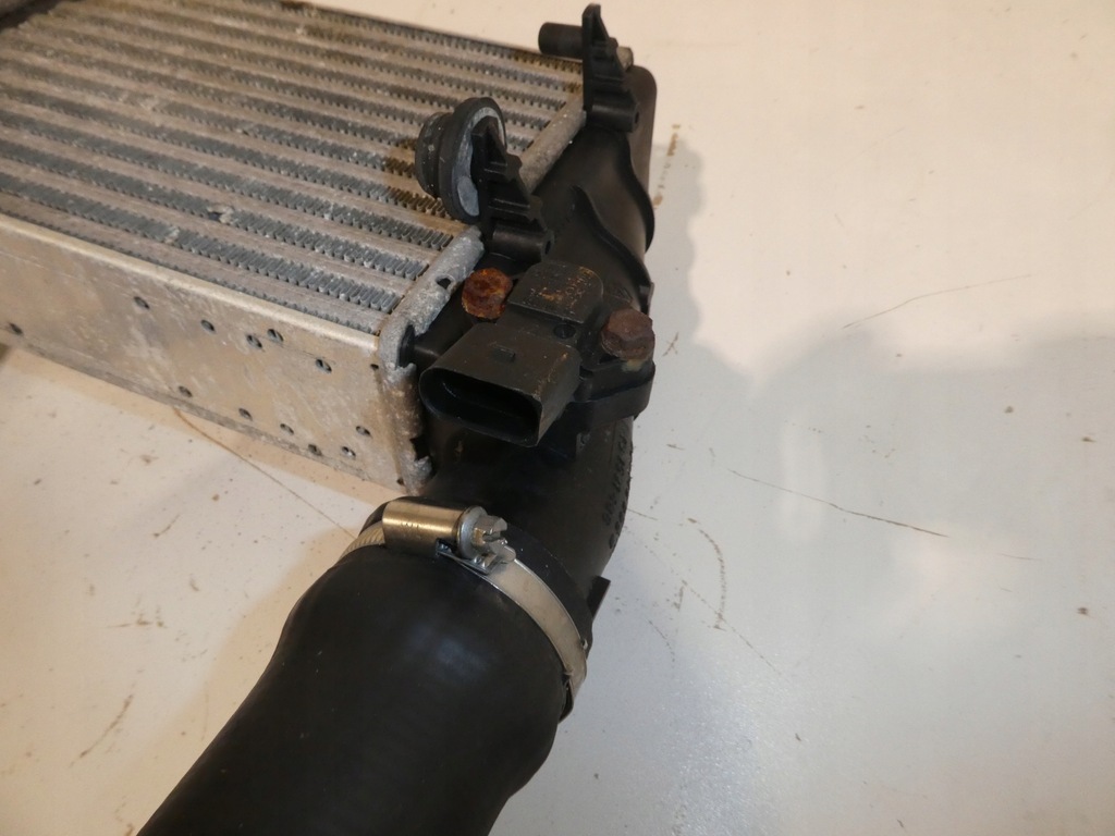 фото №6, Интеркулер 058145805b audi a4 b5 vw passat