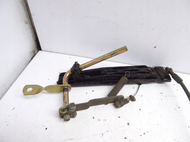 Mercedes mb100 d 631 88-96 педаль потенциометр газа трос 2.4 d Недорого