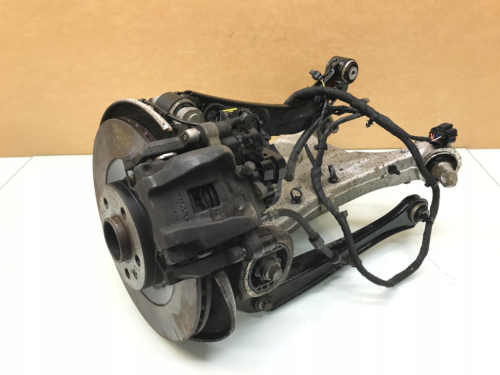 фото №1, Volvo xc90 ii подвеска правое задние рычаг