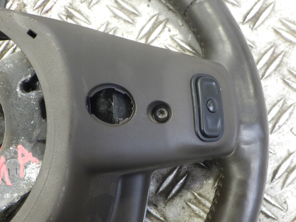 фото №10, Воздуховод multi коричневый lancia thema ii 300c 11-