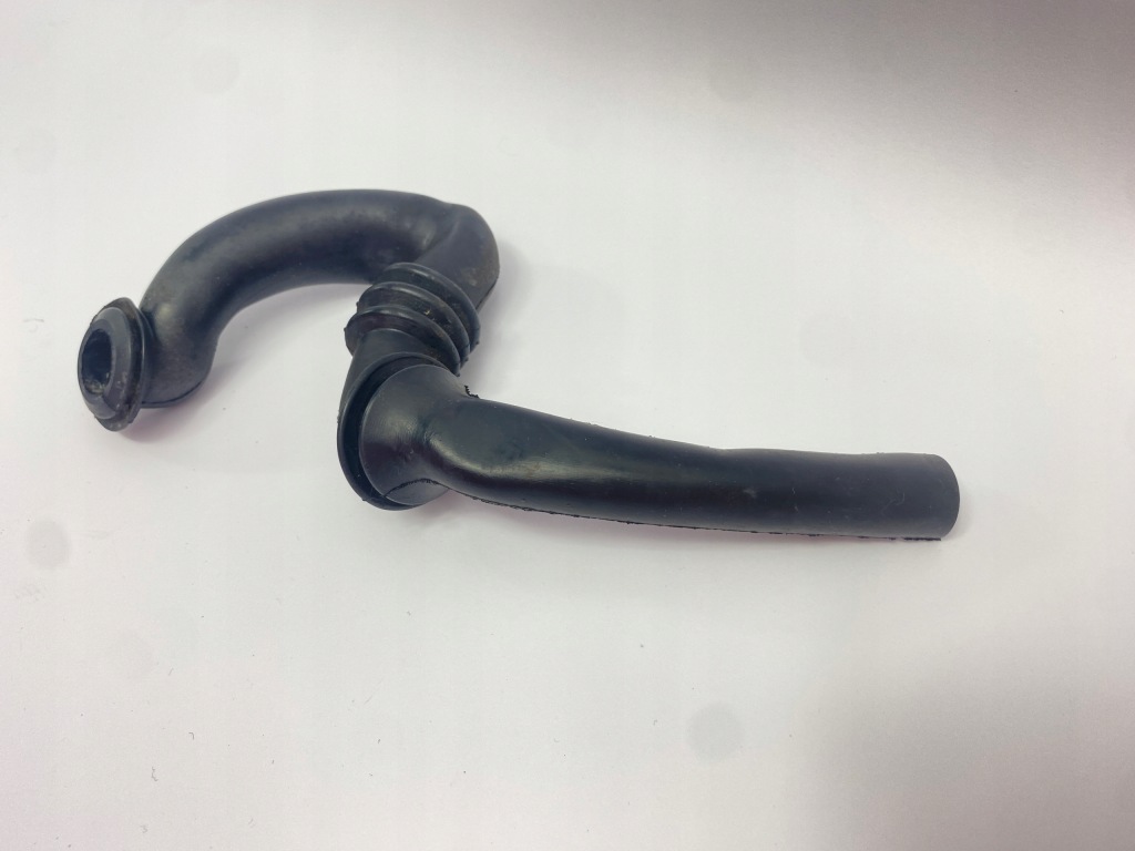 Защита резиновый элемент проводка крышки задний  задний правая mercedes w124 kombi 1248210697 Киев