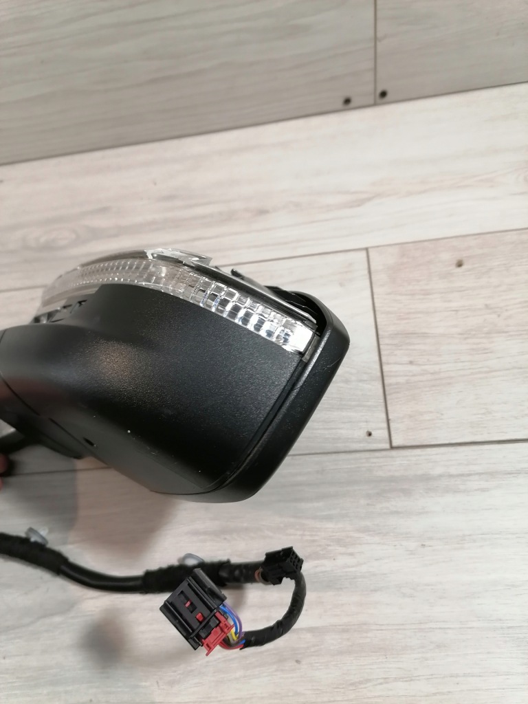 фото №9, Audi q4 e-tron дзеркало ліва 15 pin 89b857501g