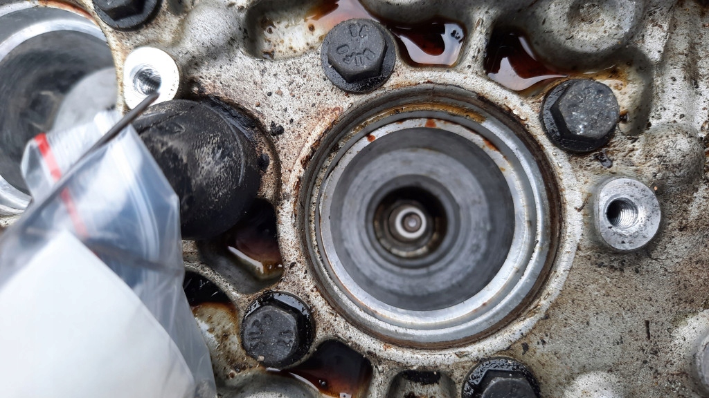 фото №15, Двигун b5244s volvo s80 xc70 s60 v70 2.4b 00-07r 140 km вимірювання новий грм