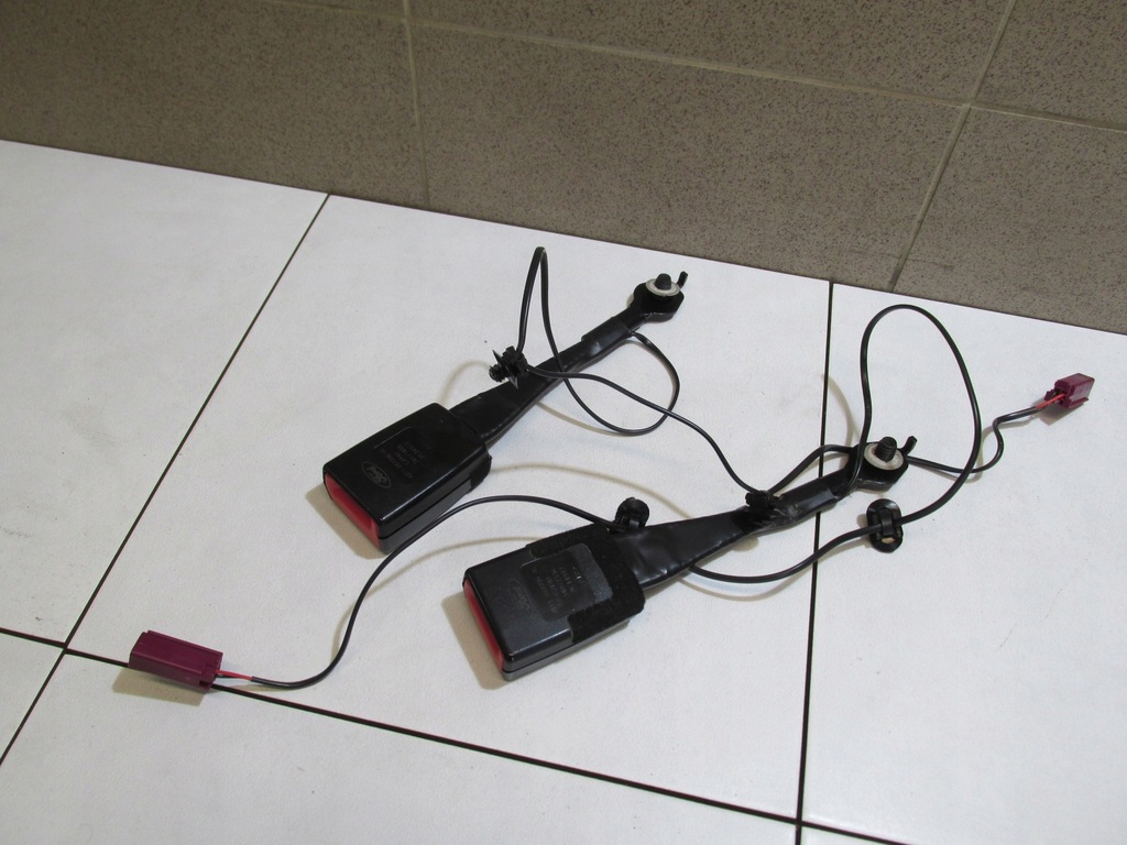 фото №1, Клипса поперечина безопасности b-max 2013 rok