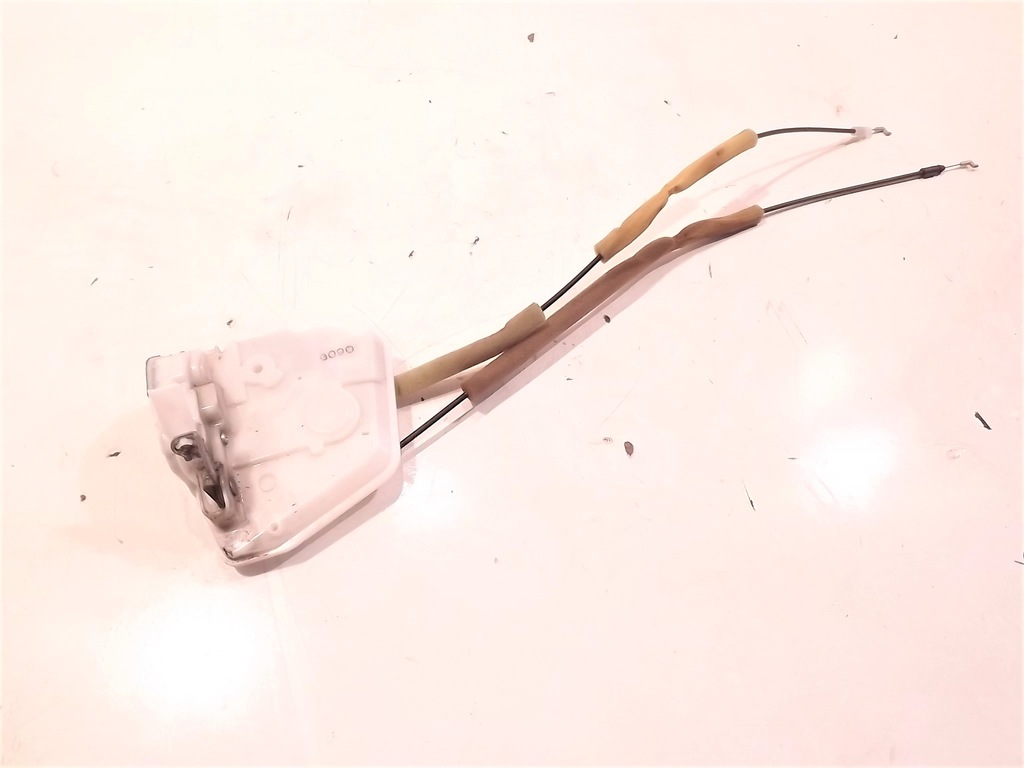 фото №1, Замок дверь правый перед 07-14 mazda 2 eur