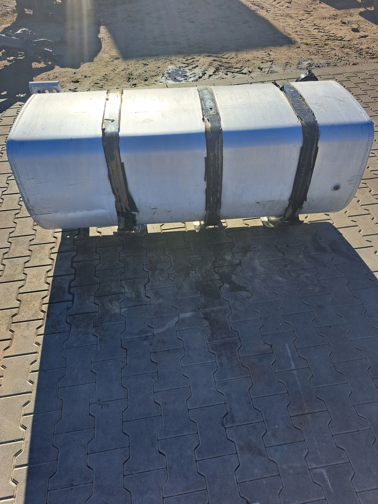 фото №5, Бак топлива renault dxi volvo fh fm 175x70x70