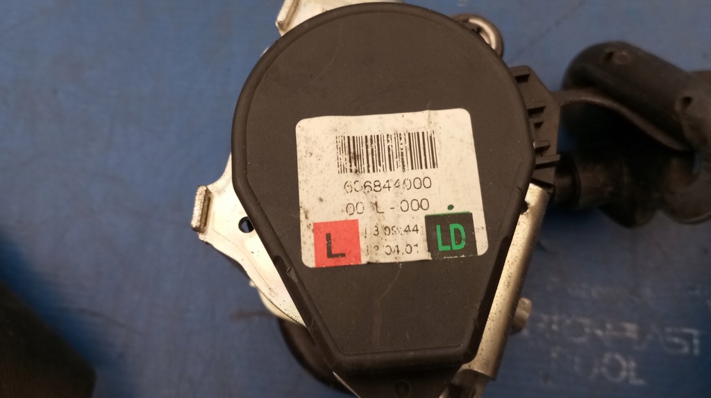 фото №8, Pas безпеки правий перед задня eu smart forfour i mitsubishi colt vi 6