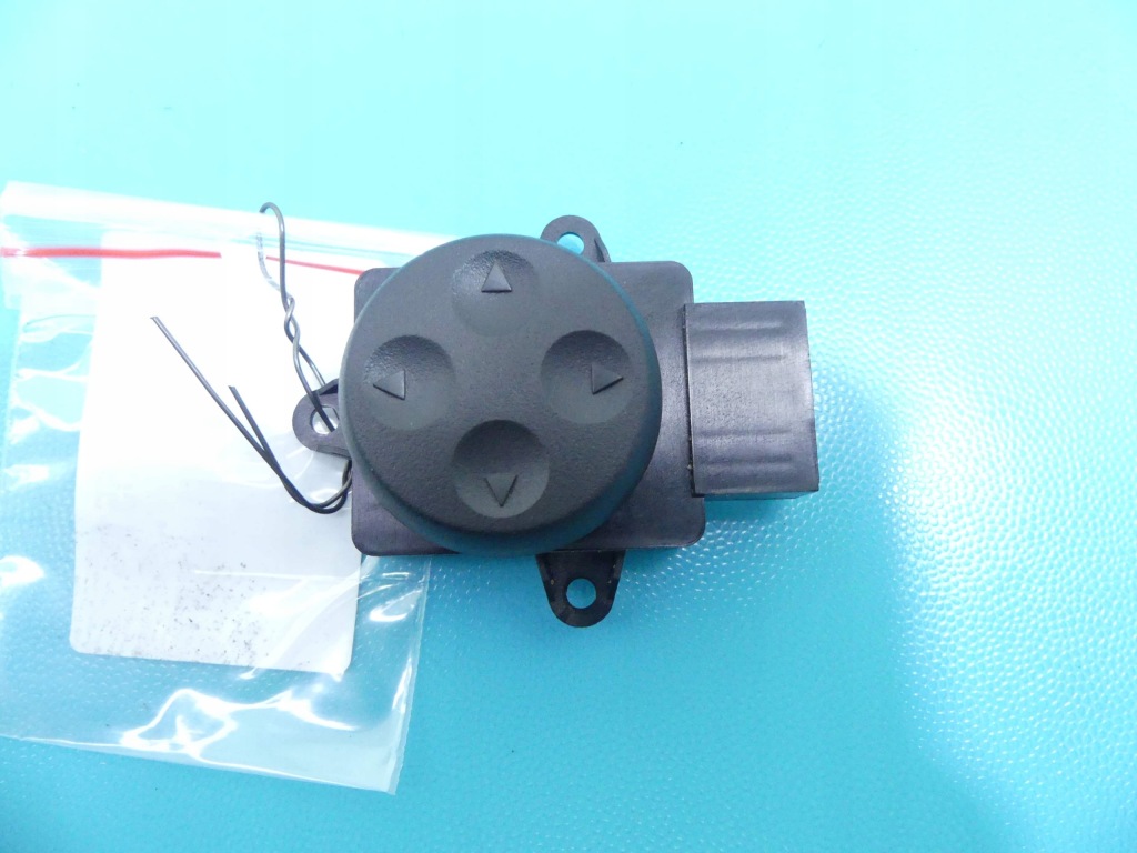 фото №1, Переключатель сиденье левый перед tesla model s 12-16