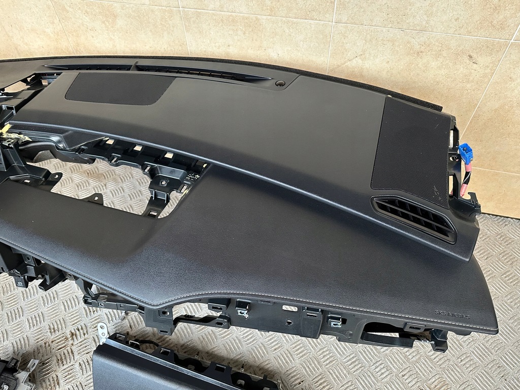 фото №4, Приборная панель консоль подушка безопасности lexus ux демонтаж оригинал