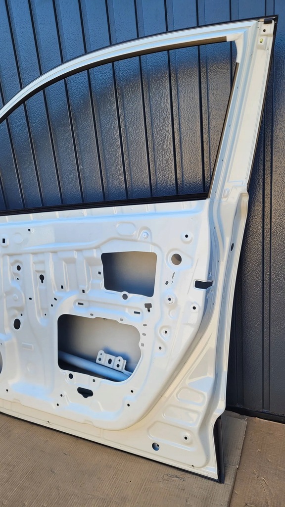 фото №12, Toyota chr c-hr 16- дверь перед передние правое fv