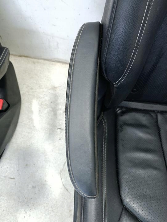 фото №5, Сиденья, заднее сиденье, комплект chrysler pacifica 2021 подлокотник