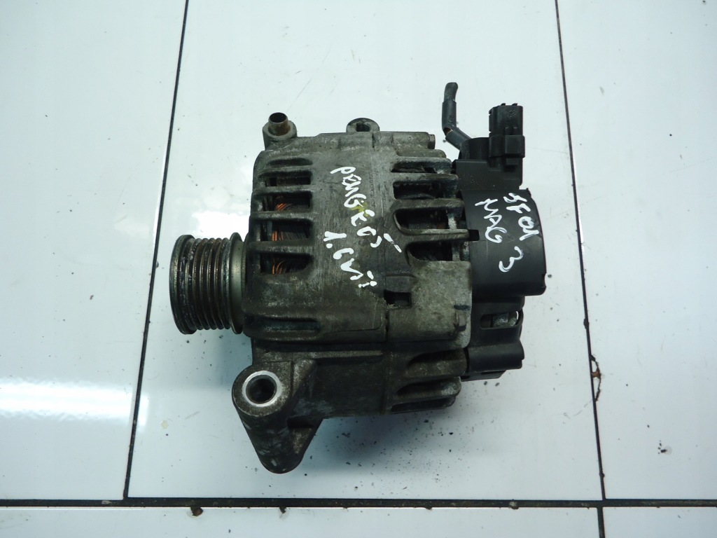Купить Peugeot 207 308 citroen c4 1.6 thp 5f01 генератор v761548480