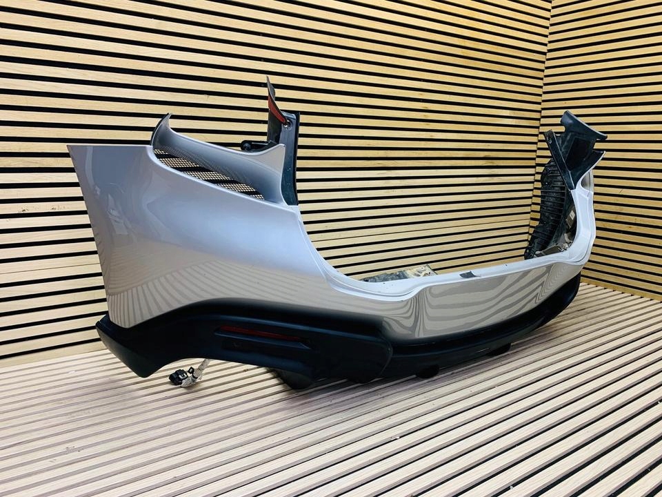 Купить Ferrari purosangue бампер задний  984074