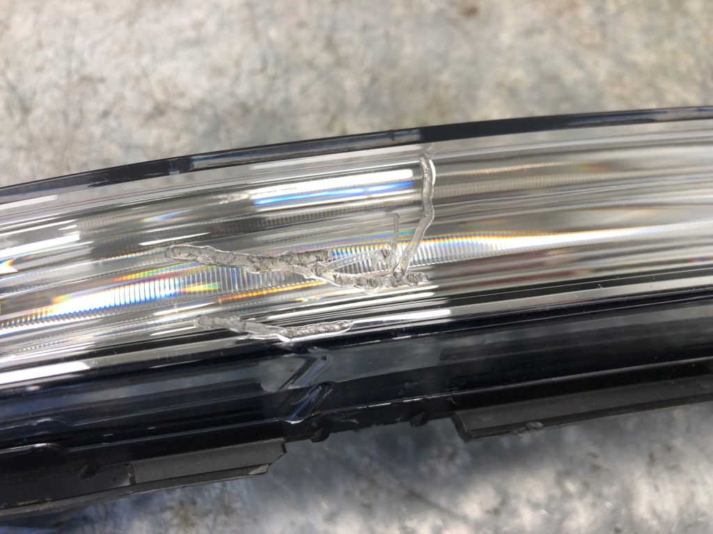 Фара поворотник led drl правый porsche cayenne 7p5941182j с Разборки