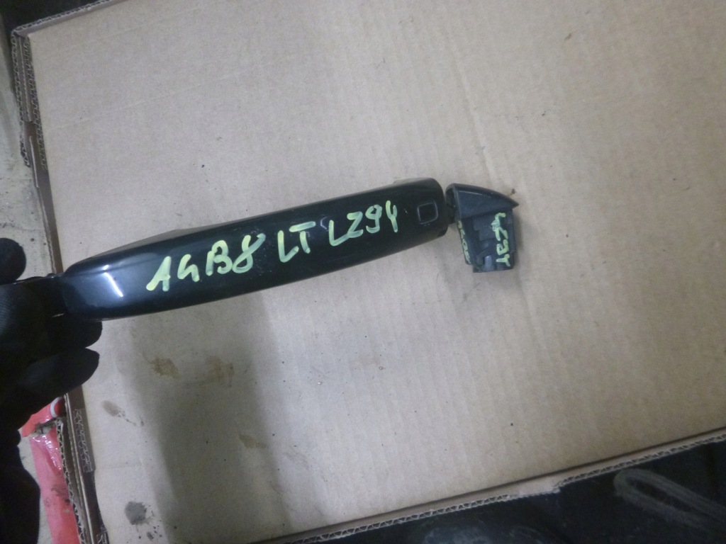 фото №1, Audi a4 b8 ручка дверь задняя задняя левая lz9y