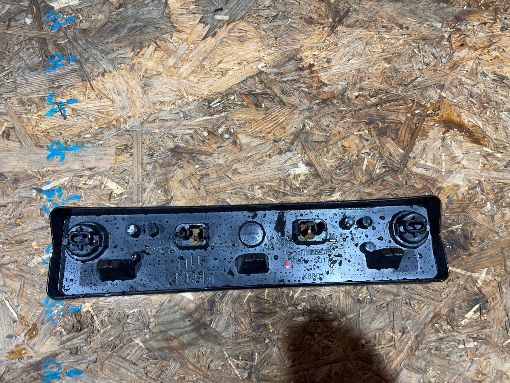 фото №9, Mazda cx5 cx-5 ii 2 kf 17-22 молдинг подкладка pod номерной знак бампер перед