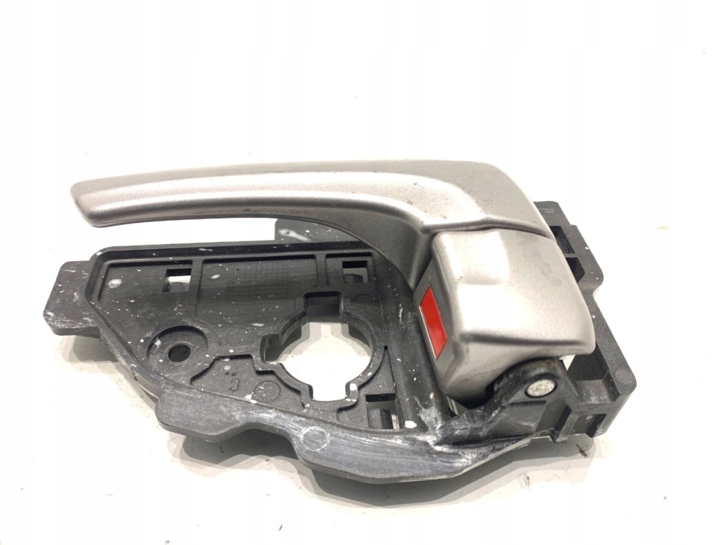 Купити Ручка внутрішня лівий перед hyundai ix35 82618-2s000 suv