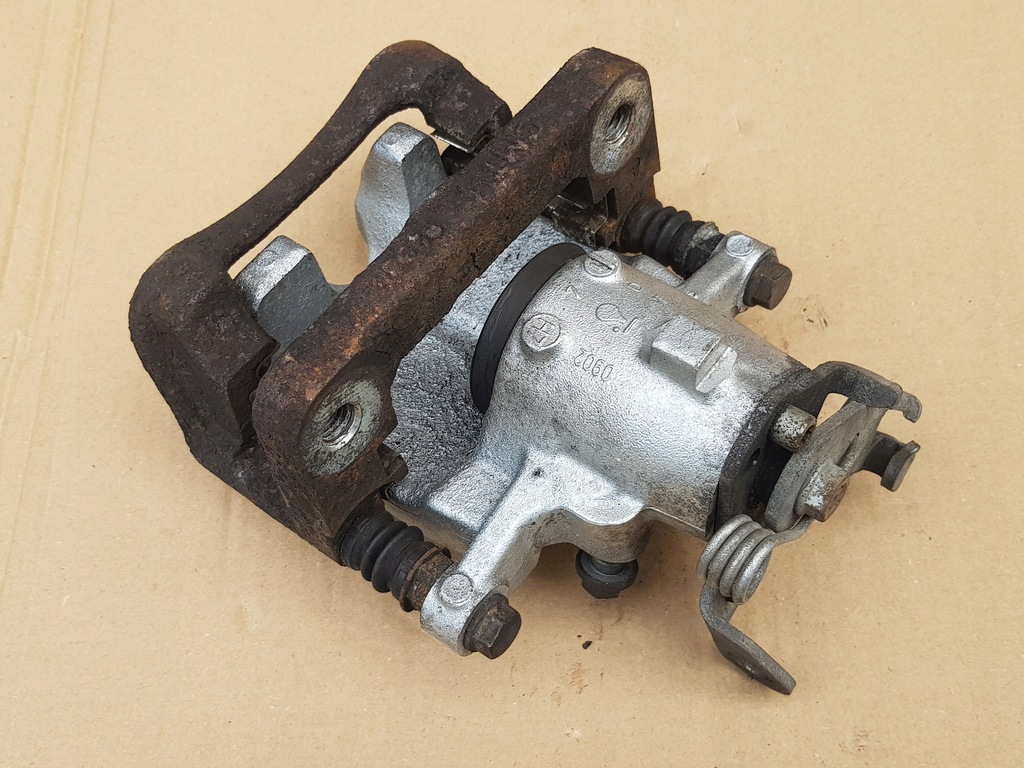 фото №13, Суппорт тормозной trw + скоба правый задняя opel insignia a 315mm 41mm исправный