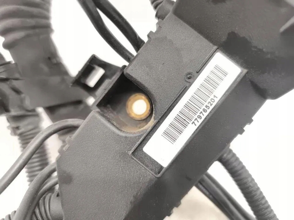 фото №7, Жгут двигателя bmw 1 e87 779765201 2.0l дизель 2005