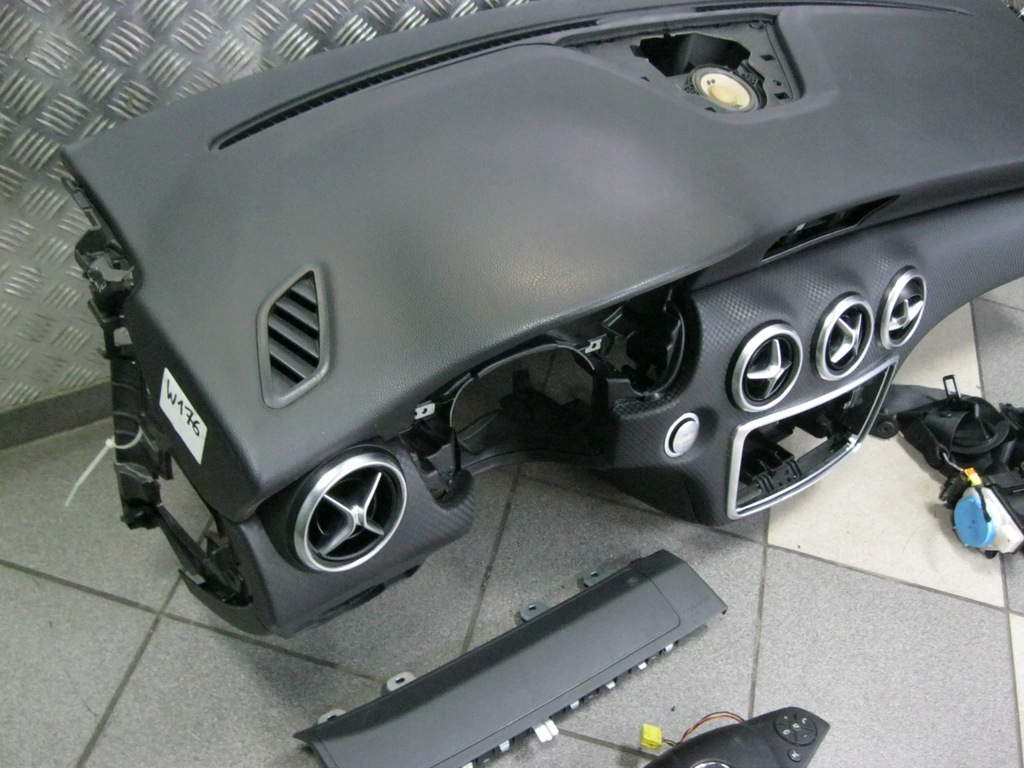 фото №10, Панель приладів консоль подушка безпеки mercedes a-klasa w176