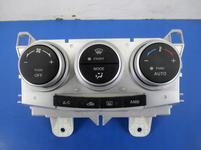 фото №2, Mazda 5 панель обдув climatronic +дисплей
