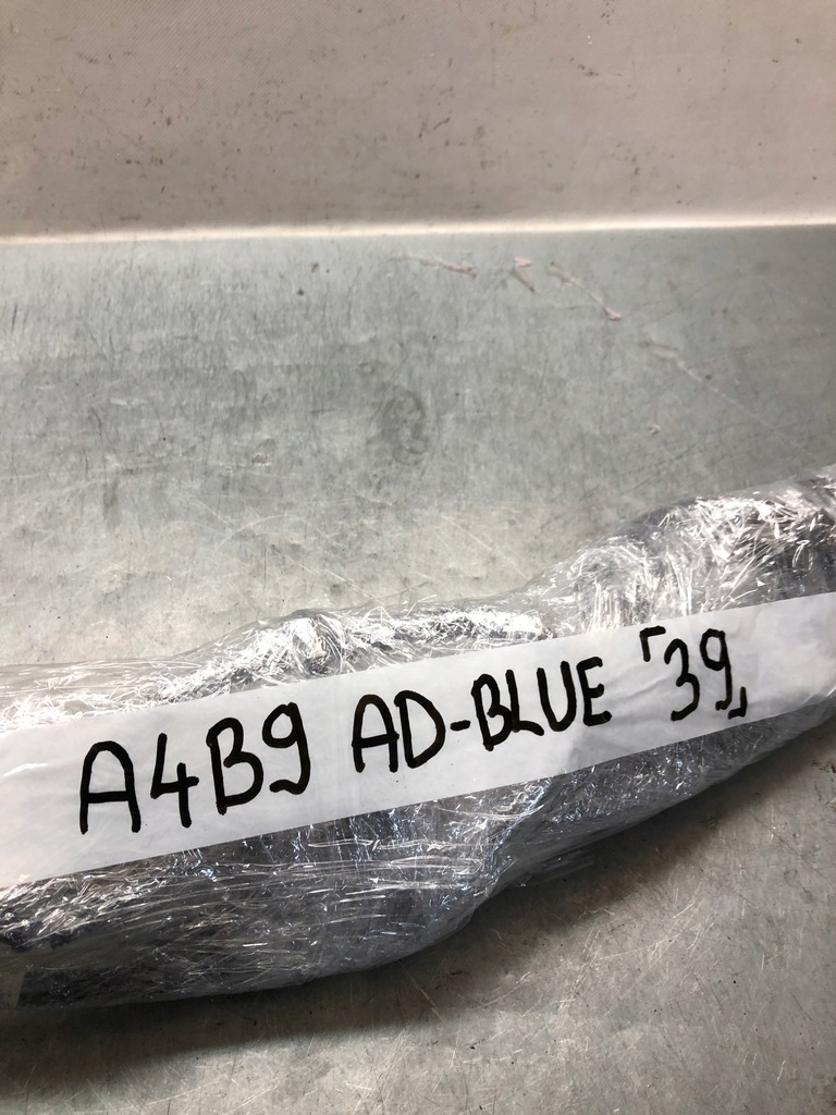 фото №7, A4 b9 2.0 tdi шланг adblue 04l131960b 8w0131961a