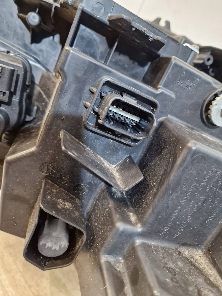 фото №12, Renault kangoo iii 3 iv 4 full led комплектная левая лампа 260608525r