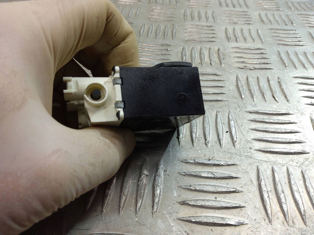 фото №5, Bmw 1 e81 e87 2008 датчик zajęcia сидіння