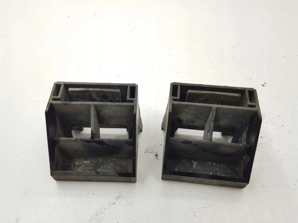 фото №6, Bmw 5 e60 e61 2005 кронштейн / кронштейн радіатора