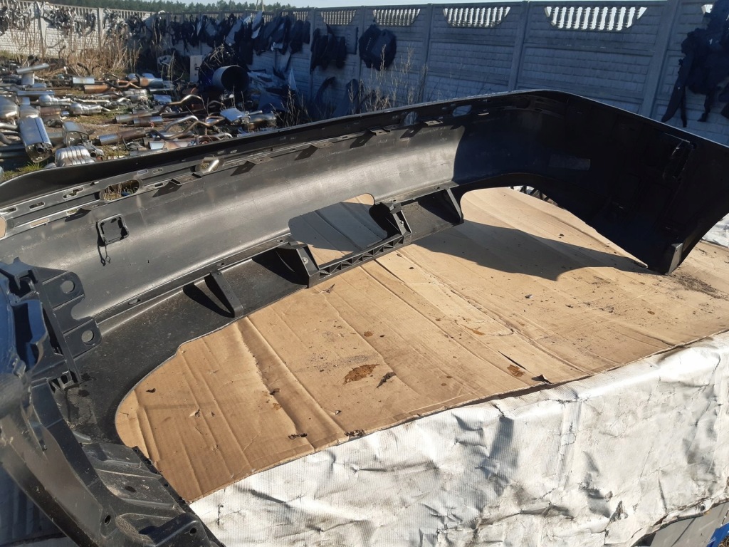 Бампер задня bmw e39 Оригінал