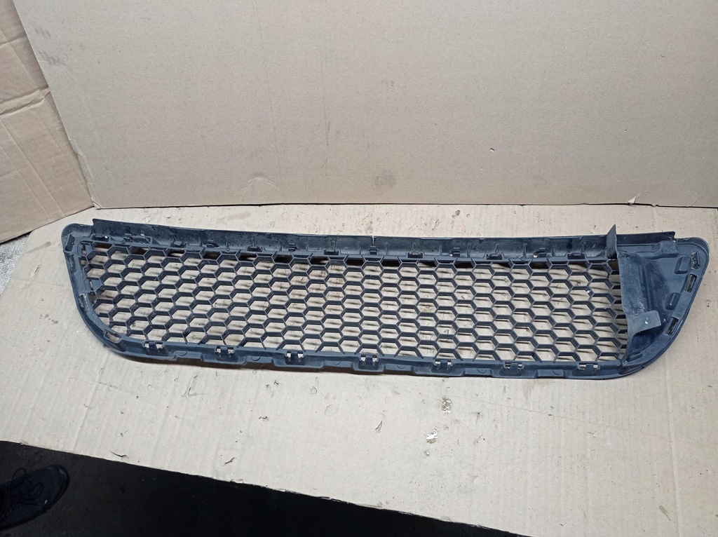 фото №4, Решітка радіатора решітка радіатора dacia logan 2009-2013