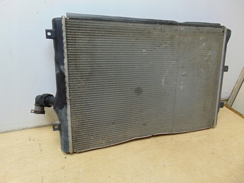 фото №11, Радиатор wody vw caddy iii 2.0 tdi 2010- 1k0121251dm