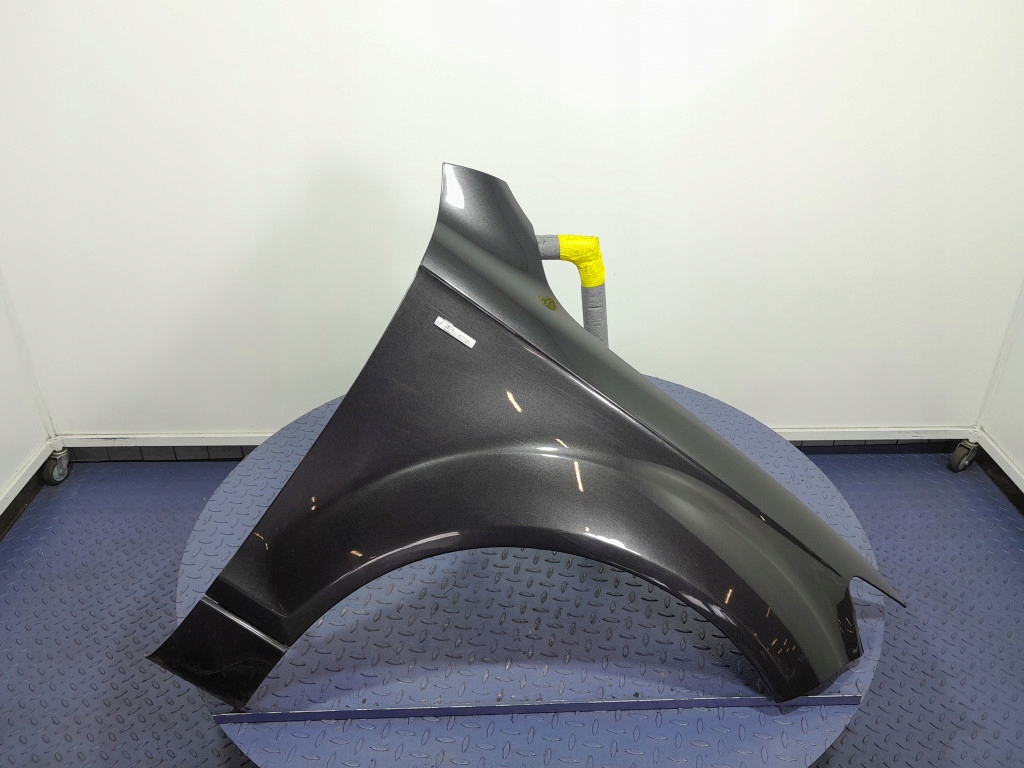 фото №1, Audi q7 4l крыло перед передний правый lz7l