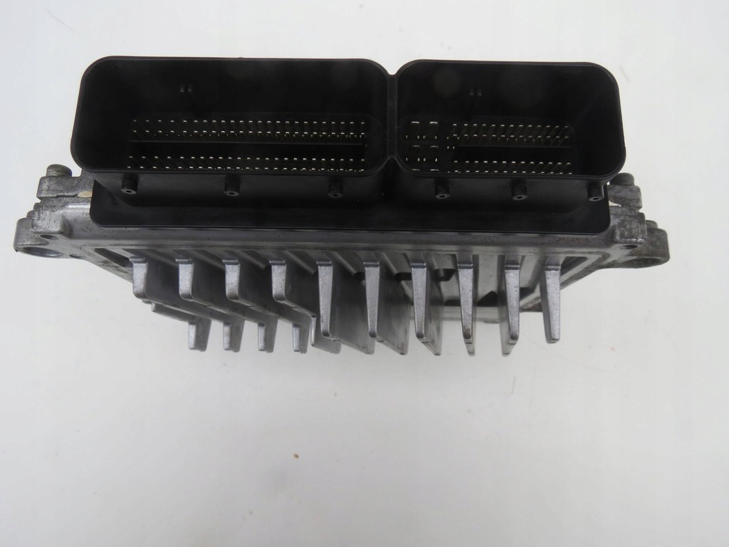 фото №6, Бортовий комп'ютер блок керування двигуна volvo xc90 i 4.4 b v8 30729999 aa