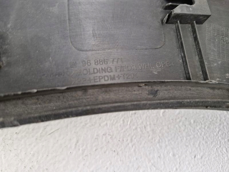 фото №9, Chevrolet orlando 1 i молдинг накладка крила лівий перед ліва передня