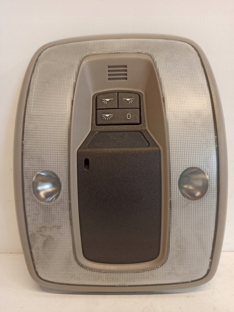 фото №1, Лампа освещение кабины volvo v60 39819989