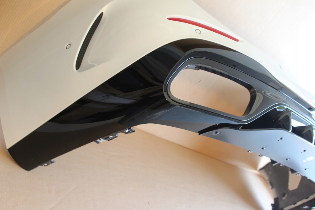 фото №10, Бампер задняя mercedes c-klasa w206 206 kombi 63 s amg карбон